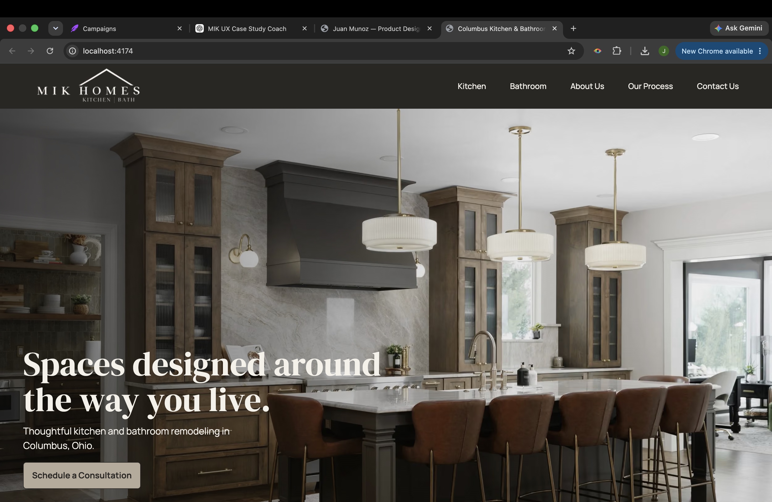 MIK Homes responsive homepage showing its navigation and kitchen hero